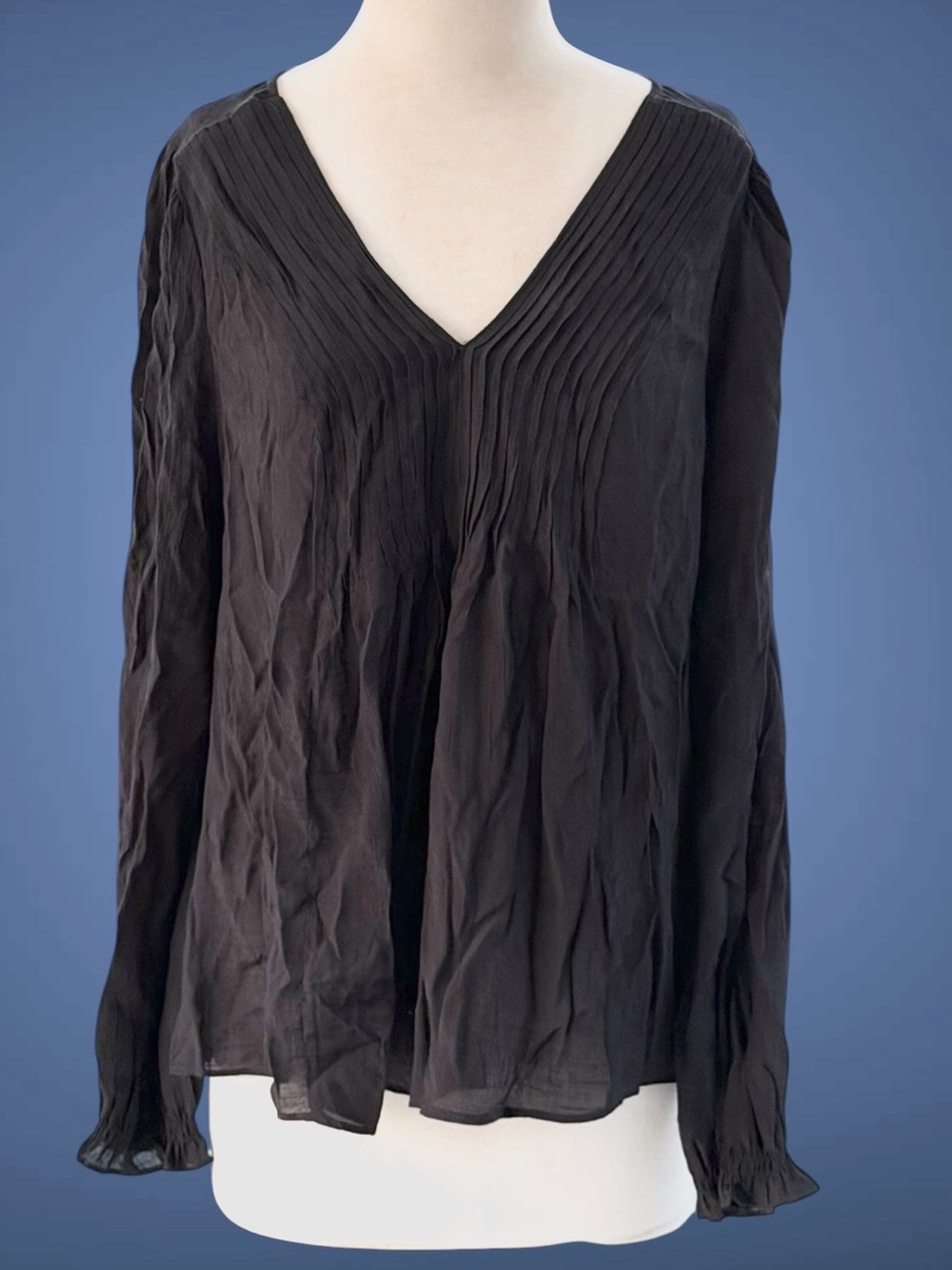 Nanette Lepore Black Pin-Tuck Pleated V-Neck Crinkle Peasant Blouse Women’s L